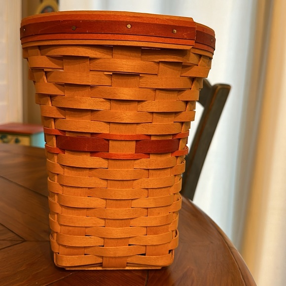 Longaberger 1998 Snapdragon basket - Picture 3 of 3